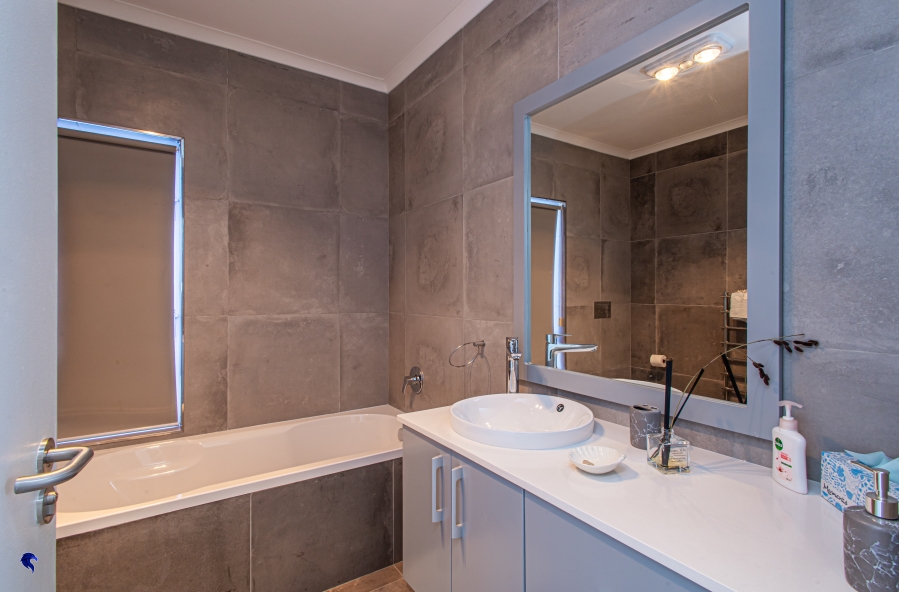 4 Bedroom Property for Sale in Langebaan Country Estate Western Cape